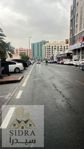 للبيع ارض   سكني تجاري 20الف قدم للاستثمار والحصول على عائد اكثر من 10%