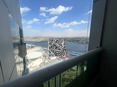 Location annuelle à Orient Towers : appartement une chambre et un salon avec vue sur la mer.