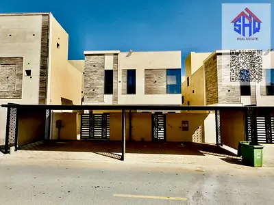 للايجار فيلا  خمس غرف مجلس وصالة وغرفة خادمة مع مظلة وارتداد خارجي
