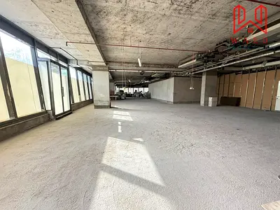 Spacious Ground Floor Showroom-Strategic Location