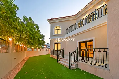 Exclusive | Vacant on April | Custom Built
