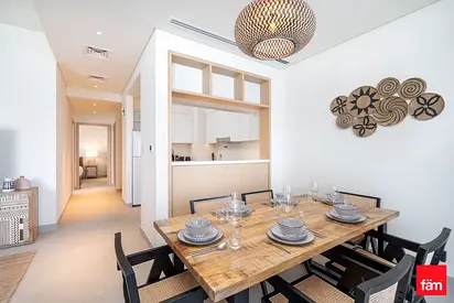 Big Layout | Low Floor | Seaview