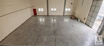 WEARHOUSE AVAILABLE FOR RENT WITH MEZZANINE 4000 SQFT