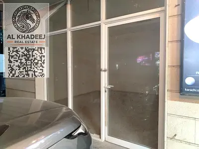 محل تجاري مميز للإيجار السنوي قريب من أبراج عجمان ون