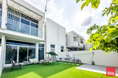 Single Row | 3br + Maid | Mid Unit Arabella 1
