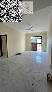 Two bedrooms, a living room with a balcony, three bathrooms, first occupancy, ready to move in, spac