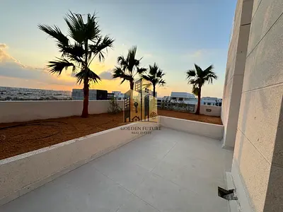 1 BHK with penthouse 40 days free