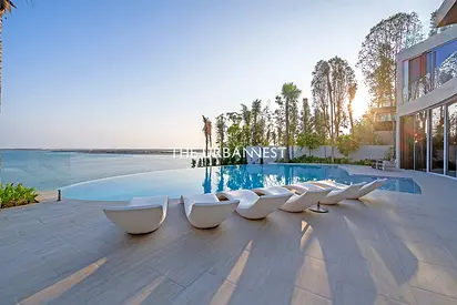 Sunset View | Luxurious Waterfront Living