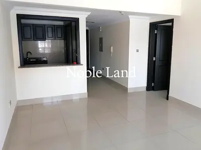 Spacious Unit | Vacant I Pool View I For Sale