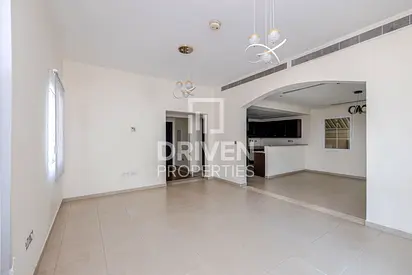 Corner Villa with Maids Room | Spacious Plot