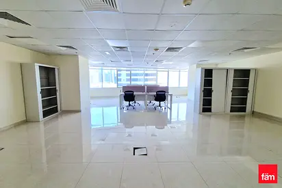 Fully Fitted | Open Layout | Vacant | Low Price