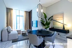 Luxury 1BR Apartment with full water Canal Views in Business Bay