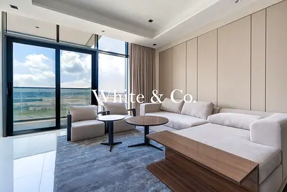 Furnished Unit | Vacant | Large Layout