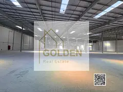 Industrial warehouse with 13.5-meter height for annual rent in Umm Al Quwain | AED 32 per sq. ft. |