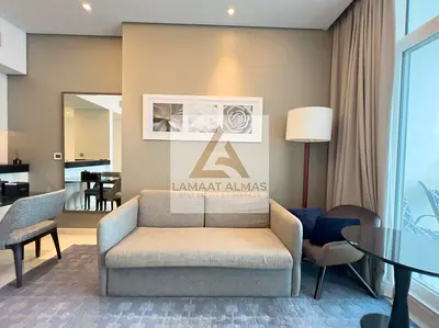 Lux Living | Top Floor | Unobstructed Canal Views