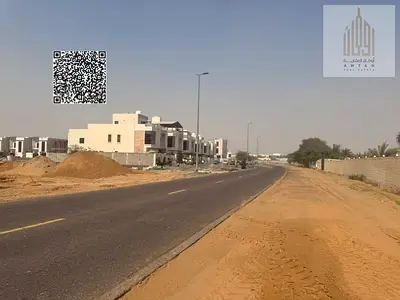 فرصة استثمارية قوية لامتلاك أرض فلل شارع وسكة في الحليو 2 بعجمان