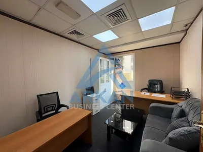 مكتب للإيجار بشارع المكتوم – الرقة