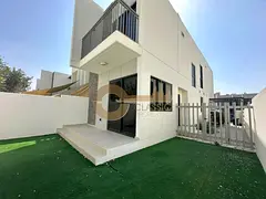 Spacious | Corner Townhouse | Vacant | Ready Move