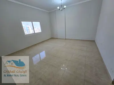 🏢 غرفة وصالة للإيجار السنوي – الجرف 3 | عجمان شقة بمساحة كبيرة وموقع حيوي، مناسبة للسكن العائلي وبقرب جميع الخدمات.  🔹 تفاصيل الشقة: ✔️ غرفة نوم + ص