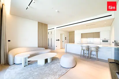 FULLY FURNISHED I BRAND NEW I BIG LAYOUT