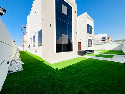 Brand-new five Bhk villa with bedroom Room with swimming pool in Al Hoshi Sharjah