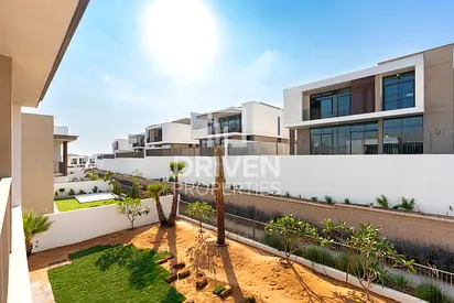 Ready to move in and Landscaped Villa | Spacious