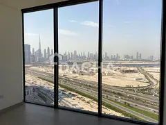 Panoramic Downtown View | High Floor