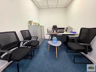 مساحات مكتبية في رولكس / توين تاورز | على بُعد خطوات من محطة بني ياس ومترو الاتحاد | شامل إيجاري