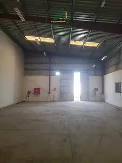 WAREHOUSE | 2000 Sq feet 3-Phase Electricity | AL Hamriyah Free Zone Road AL JURF2 | Yearly Rent 950
