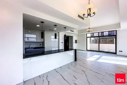 Corner Unit | Largest Plot | Price Negotiable