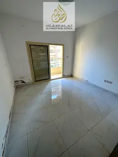 One room and a hall for annual rent, excellent space, at a special price