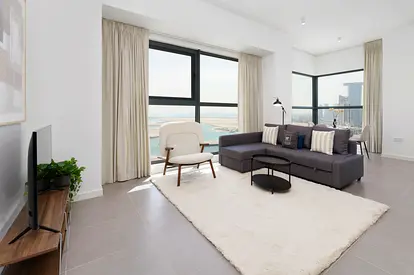 Modern & Panoramic Sea View Apt on Al Reem Island