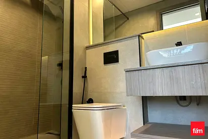 Vacant L Furnished L Brand New L 1br With Study