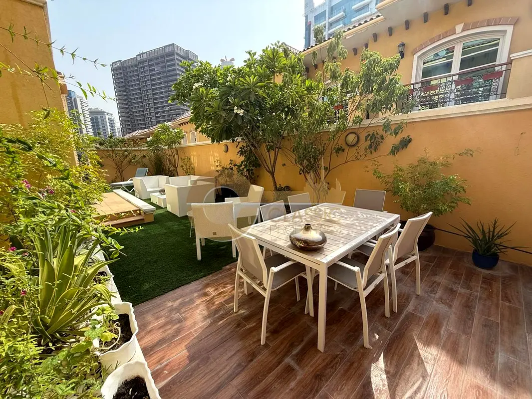 GALLERY VILLA | 3BED + MAID | UNFURNISHED