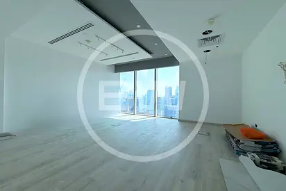 VACANT | PARTITIONED | FULLY FITTED | HIGH FLOOR