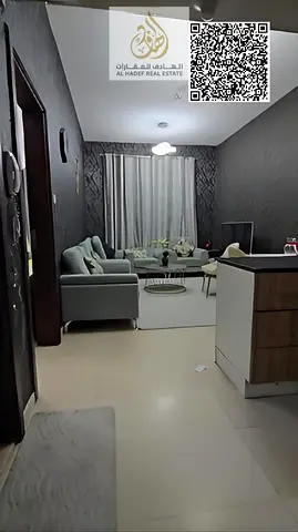 غرفه وصاله وبالكون مع  اتنين حمام ومطبخ للبيع  والاستثمار بسعر مغرى