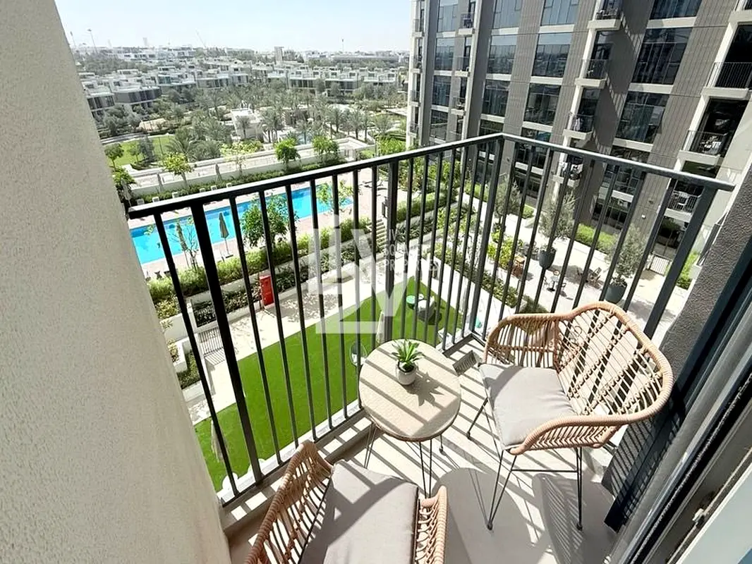 UPGRADED | FURNISHED | POOL VIEW | KEYS WITH ME