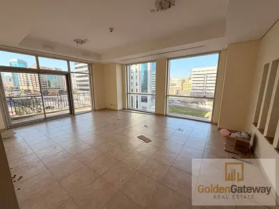 SPECIOUS 2 BR IN PRIME LOCATION READY TO MOVE