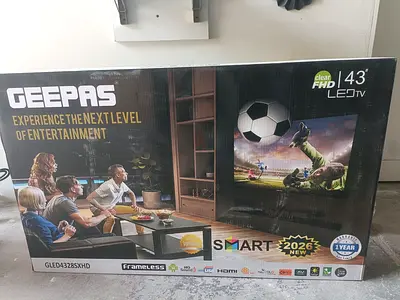 Geepas 43 Smart LED TV - Experience the Next Level of Entertainment