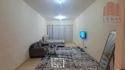 شقة استوديو مطلة على الحديقة