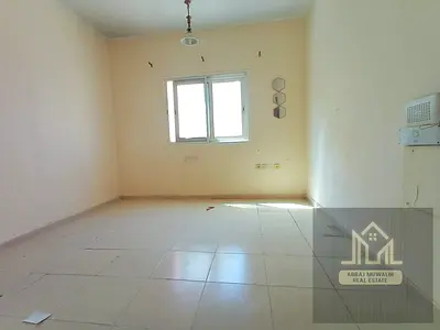 Ready to move apartment available prime location Central AC