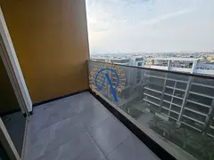 SPACIOUS UNIT | BRANDNEW | VACANT