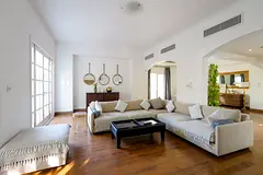 Luxury Furnished Villa In The Lakes, With Full live-in Maid Service (#REDUCED#)