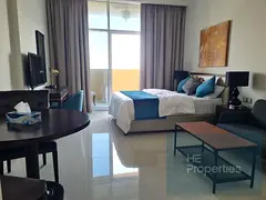 HIGH FLOOR I POOL VIEW I RENTED