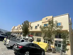 BUILDING FOR SALE - RENTED - PERFECT INVESTMENT - GOOD ROI