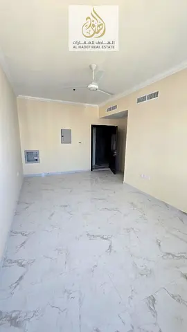غرفه وصاله مع اتنين حمام غرفه نوم ماستر اول ساكن بلكونه اطلاله مفتوحه مساحات كبيره وموقع متميز