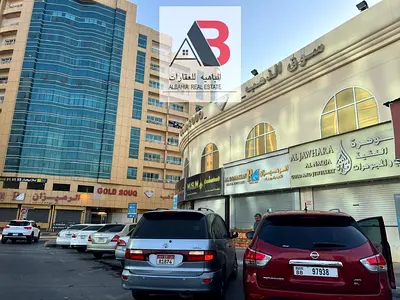 موقع مميز \\ الطريق الرئيسي \\ بجوار سوق الذهب عجمان \\ محلات تجارية وفيلا للبيع في عجمان النخيل \\ داخل السوق \\ تملك حر للجميع