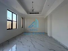 04 bedrooms villa for rent in hoshi Sharjah