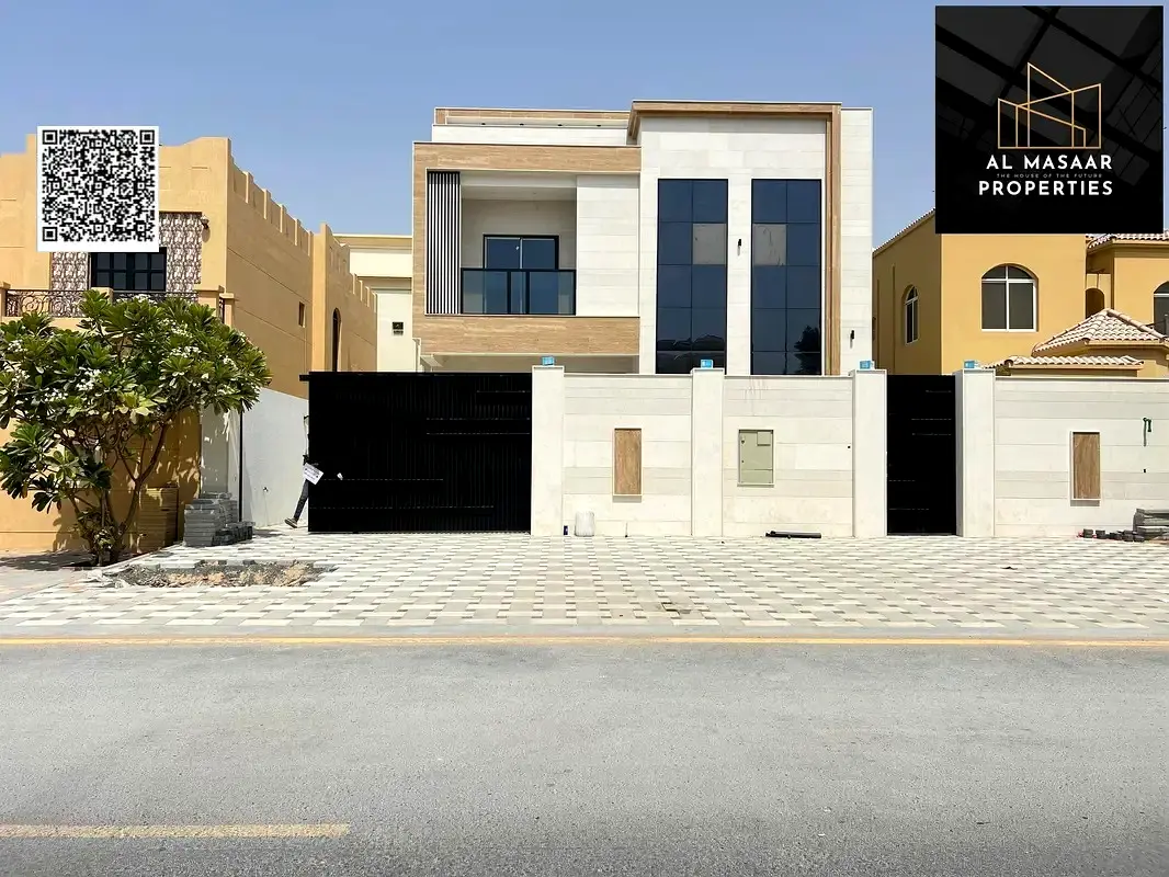 لبيع فيلا بالمويهات1 جاهزه للسكن وقريبه بجميع الخدمات بتصميمات واسعه جدا