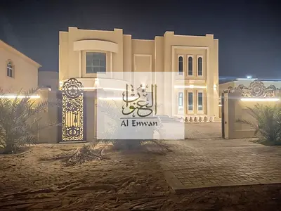 للبيع فيلا طابقين في الشارقه الرحمانيه10